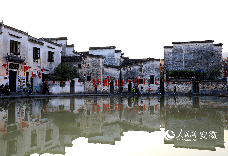 黃山世界遺產(chǎn)旅游風景道沿線風光。人民網(wǎng) 張俊攝