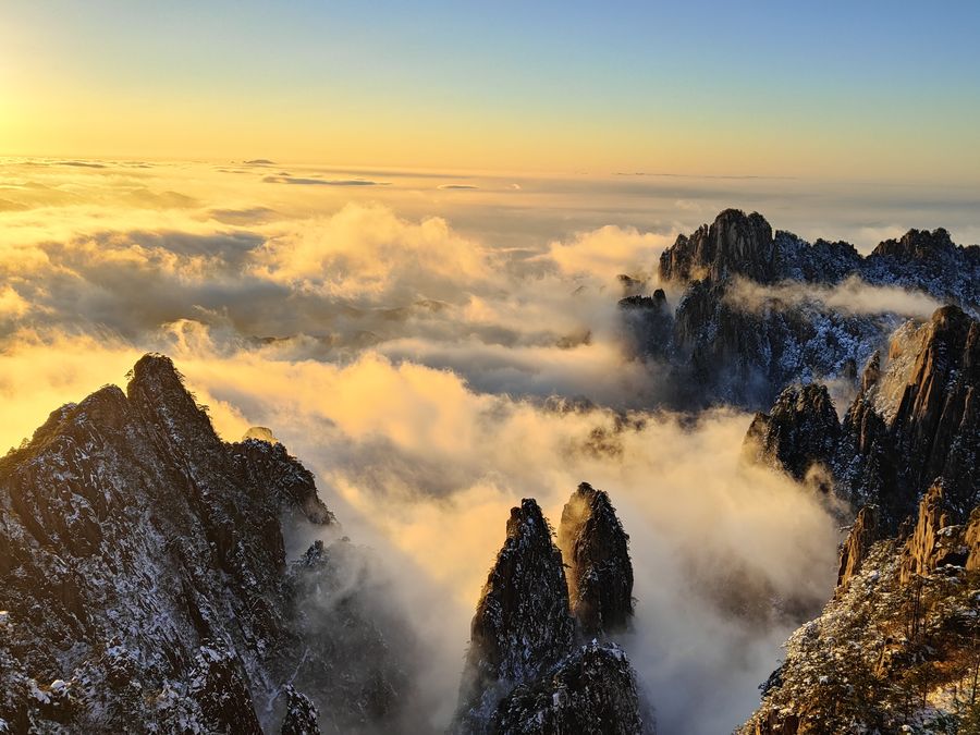 黃山云海。徐高云攝