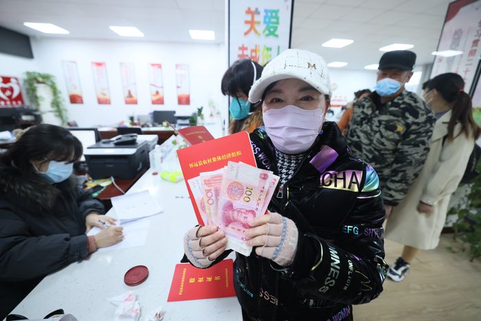 這份紅包兌現(xiàn)了社區(qū)三年前作出的承諾。懷遠(yuǎn)縣委宣傳部供圖
