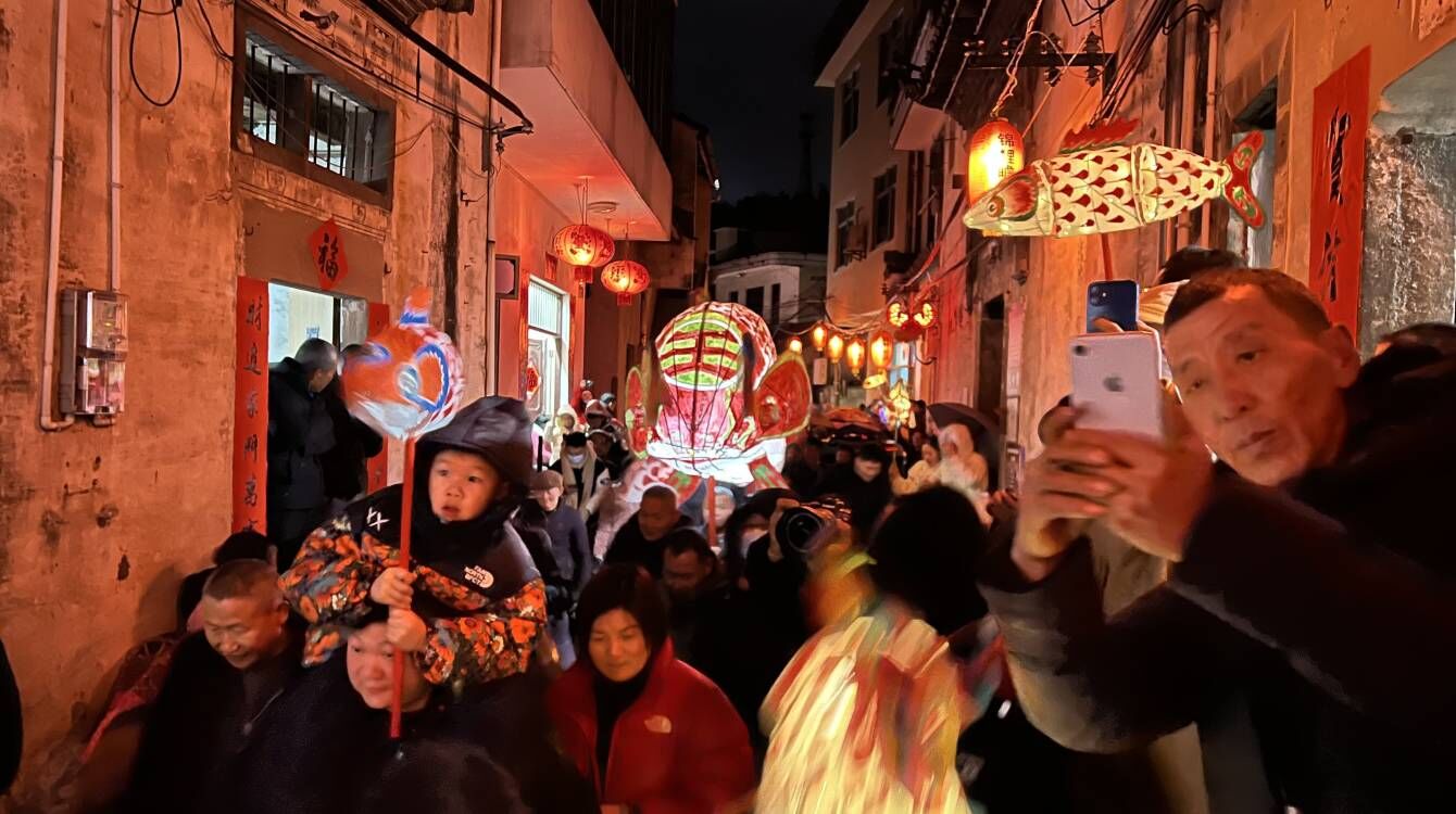 瞻淇魚燈。潘成攝