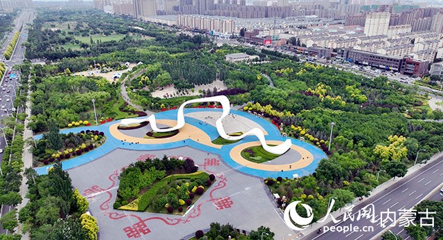 航拍絲綢之路公園。 人民網(wǎng) 孟佳澍 攝