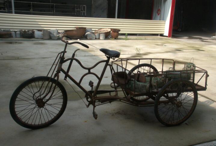 第一代板面人使用的三輪車。史文林?jǐn)z