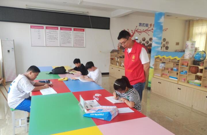 暑假小課堂。孫佳聰供圖
