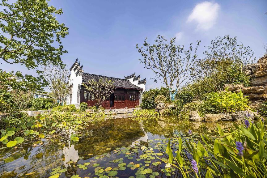 合肥園博園中的寧波園。解琛攝