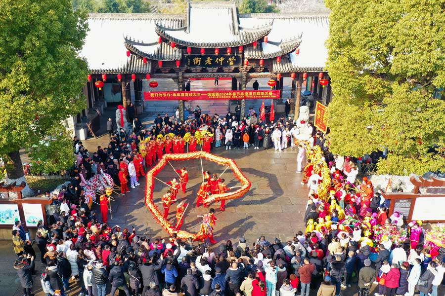 管仲老街非遺展演。王林洪攝