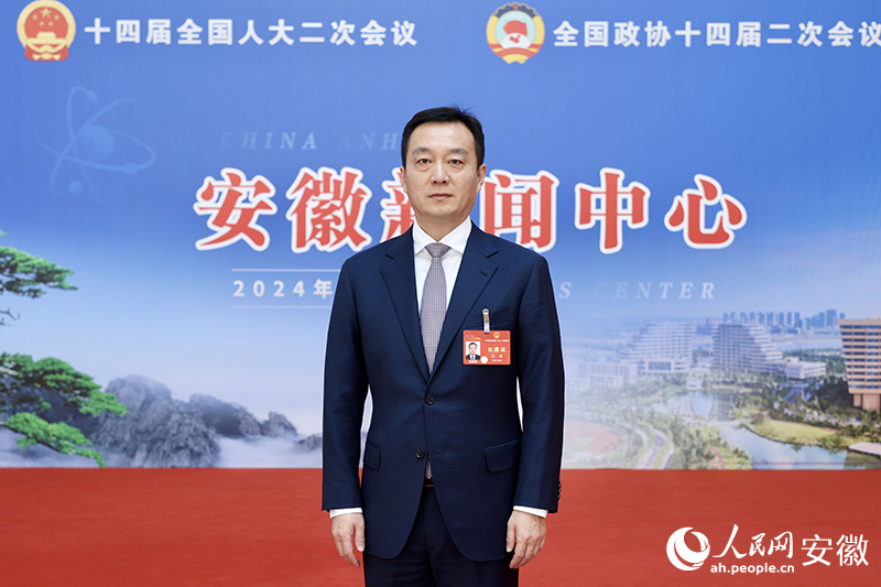 全國人大代表、銅陵市市長孔濤