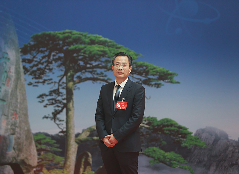 全國人大代表、淮南市市長張志強(qiáng)?；茨鲜形麄鞑抗﹫D
