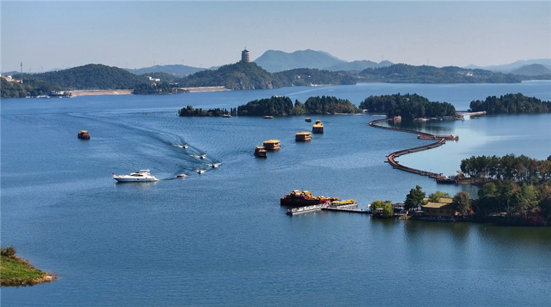 萬佛湖景區(qū)。六安交運(yùn)局供圖