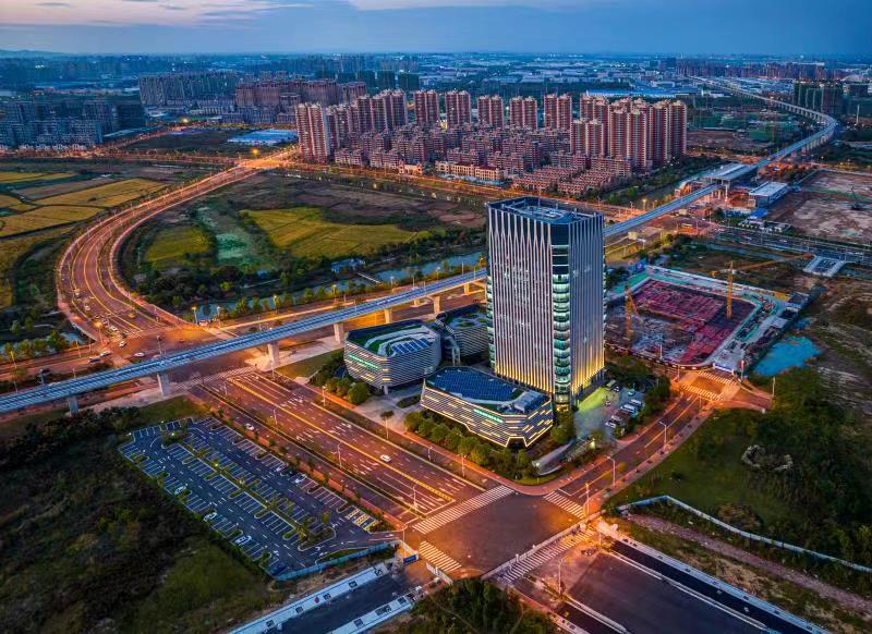 俯瞰中新蘇滁高新區(qū)夜景。中新蘇滁高新區(qū)管委會供圖