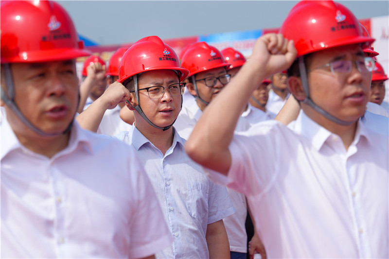 安全宣誓。人民網(wǎng)記者 苗子健攝