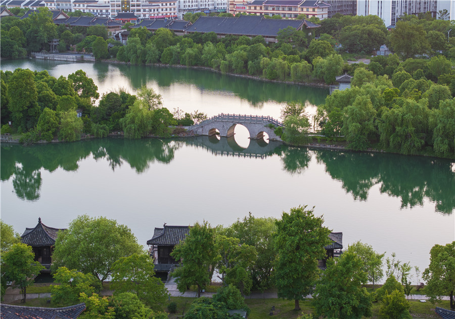 池州城西的白洋河。