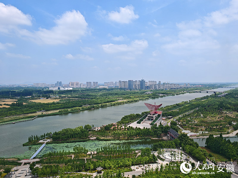 新汴河景區(qū)   人民網(wǎng)記者 王銳攝