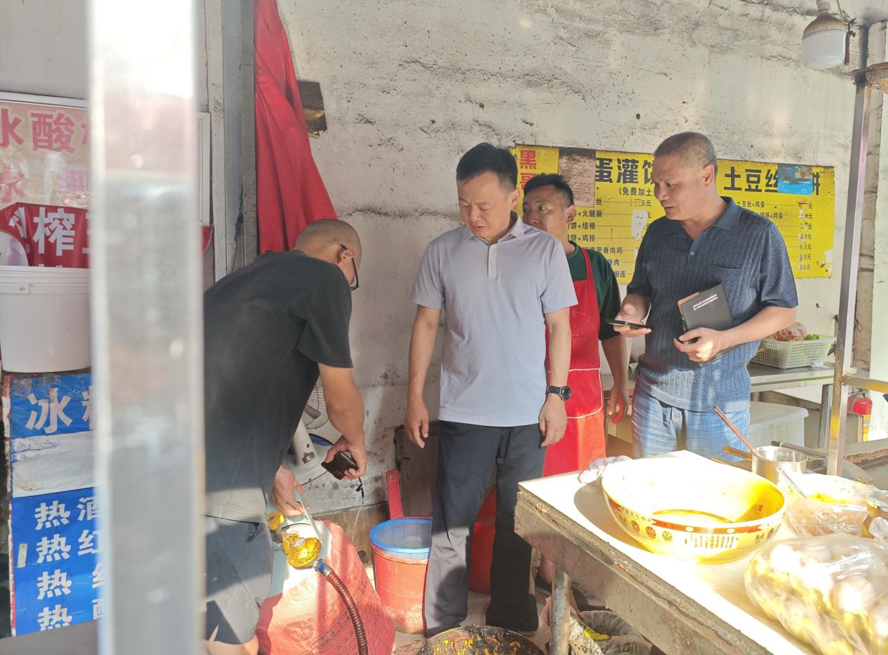 合肥市安全生產(chǎn)隱患大排查大整改“集中整治30天”專項行動督導現(xiàn)場。合肥市安委辦供圖