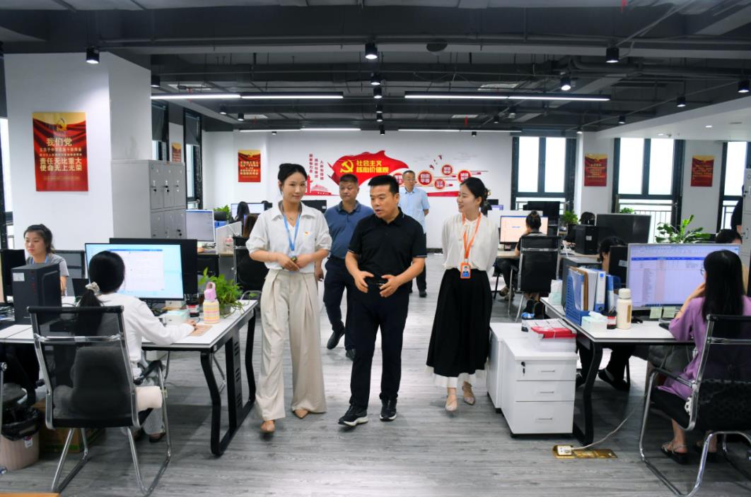 宿州市委社會工作部調(diào)研互聯(lián)網(wǎng)企業(yè)黨建工作和企業(yè)發(fā)展經(jīng)營情況。曹靜波供圖