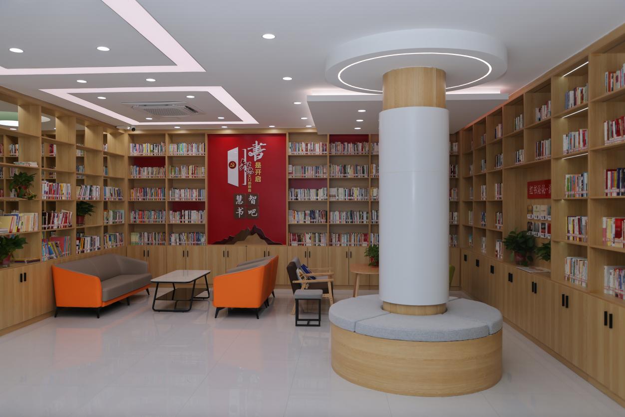 閘西社區(qū)的智慧書吧。人民網(wǎng)記者 王曉飛攝
