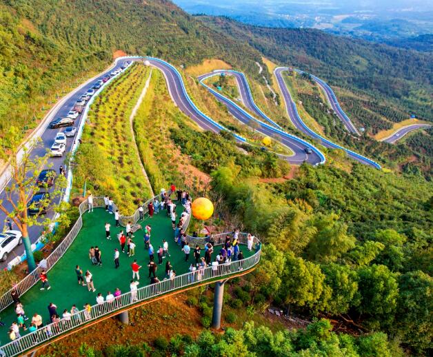 廬江縣農(nóng)村旅游公路。
