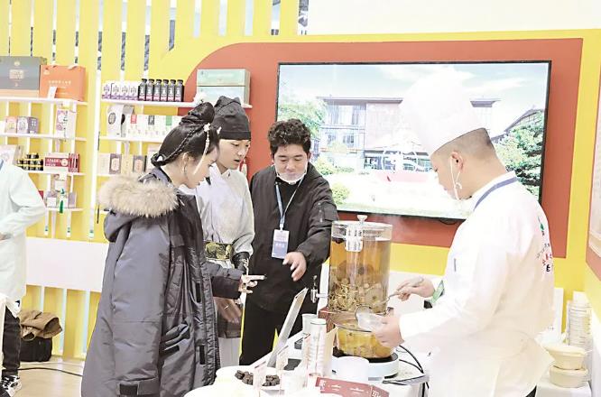 亳州“養(yǎng)生三寶”名揚三湘。