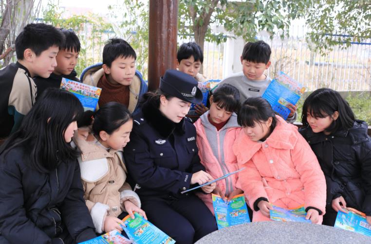 法制宣傳。