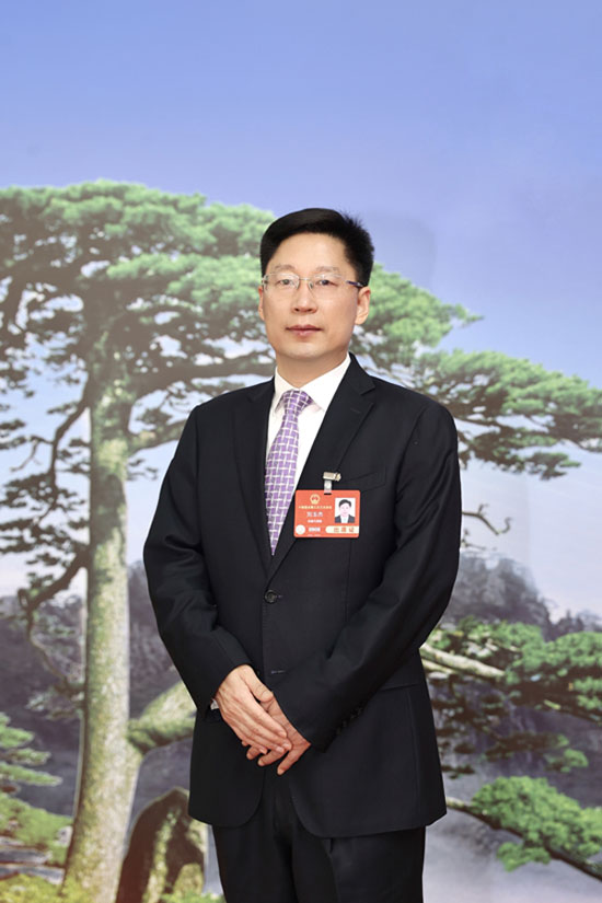 全國人大代表劉玉杰在兩會(huì)現(xiàn)場。阜陽市委宣傳部供圖